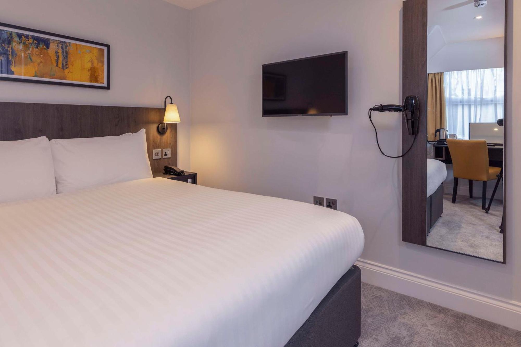 Best Western Kensington Olympia Hotel Лондон Екстер'єр фото