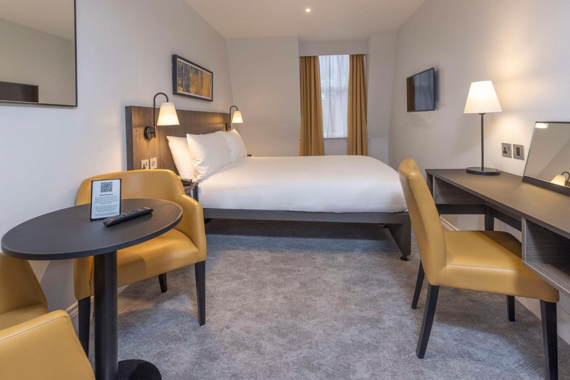 Best Western Kensington Olympia Hotel Лондон Екстер'єр фото