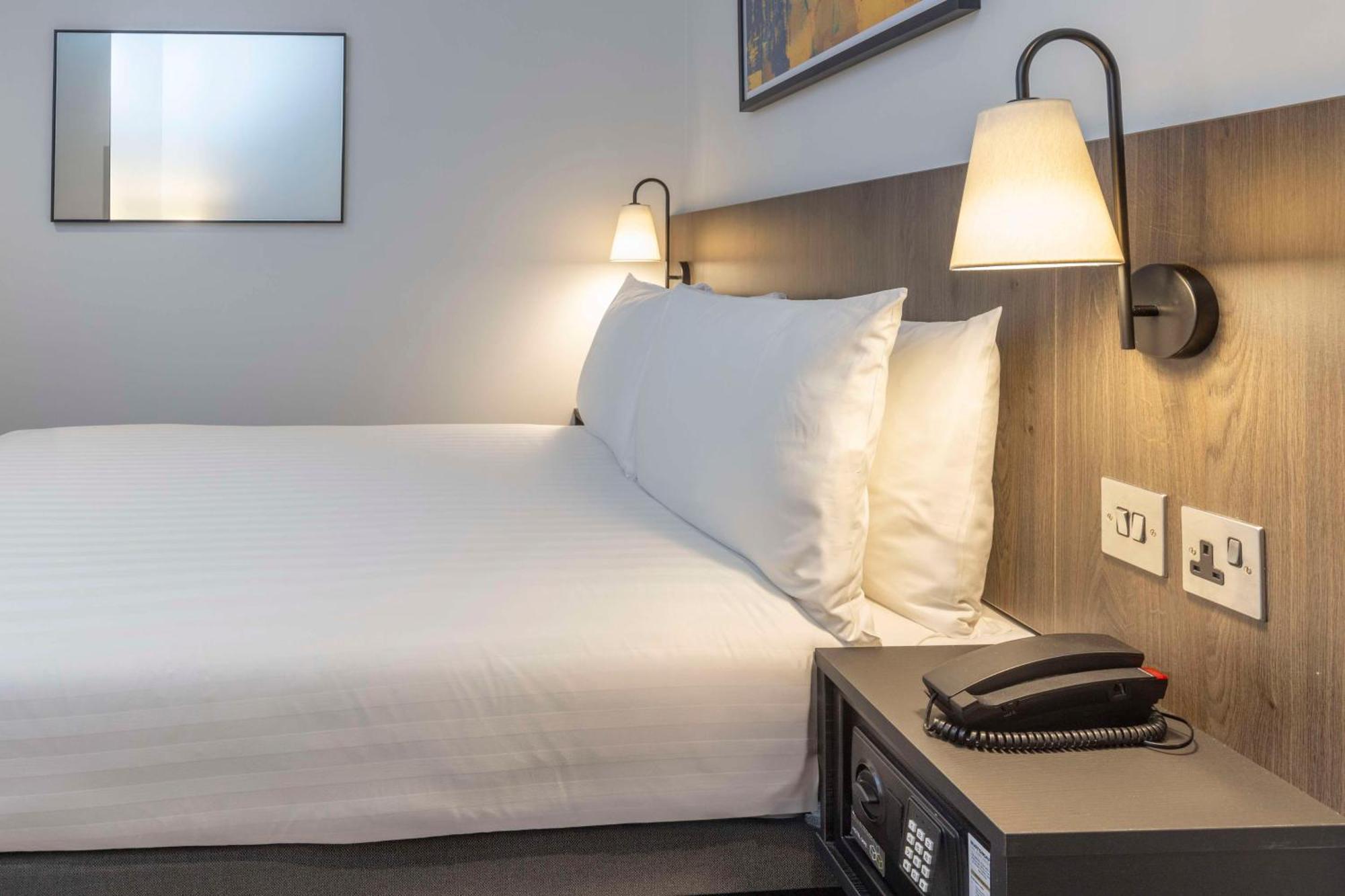 Best Western Kensington Olympia Hotel Лондон Екстер'єр фото
