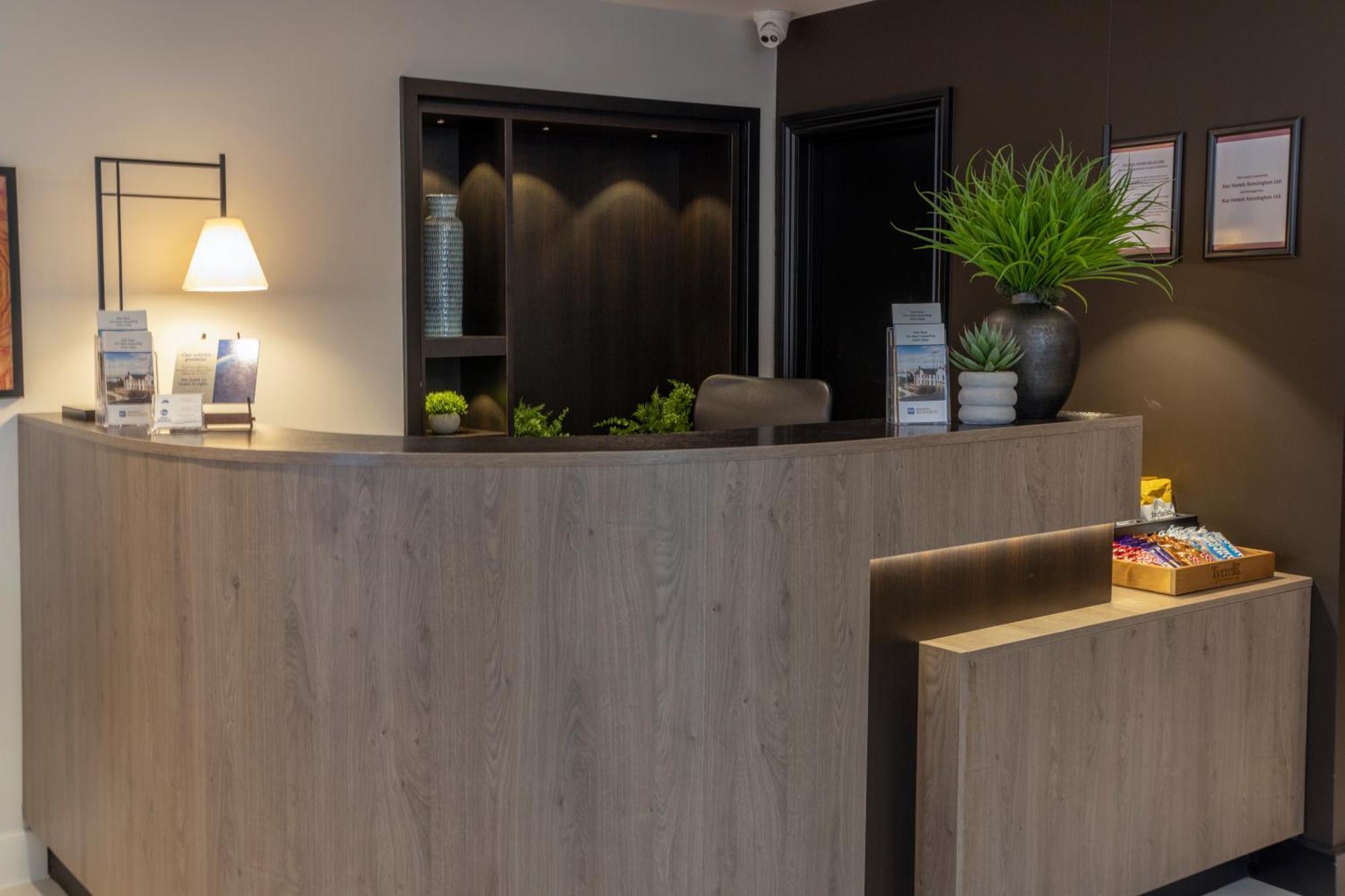 Best Western Kensington Olympia Hotel Лондон Екстер'єр фото